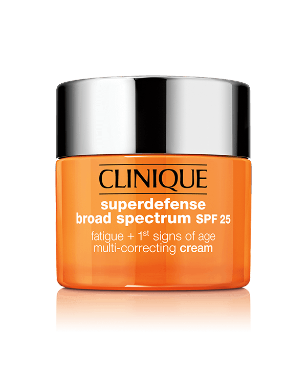 Superdefense™ SPF 25 Fatigue + 1st Signs Of Age Multi-Correcting Cream, A refreshing silky cream with SPF that fights fatigue and first signs of ageing.